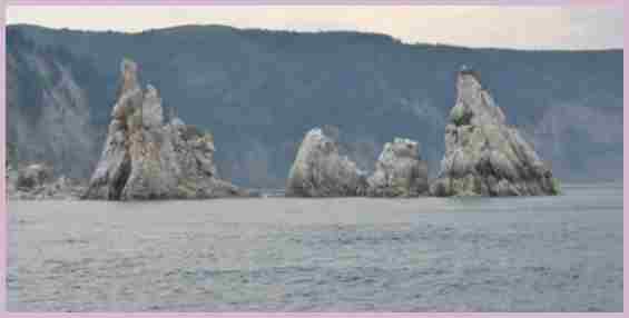 Остров Большой Шантар. Скалы